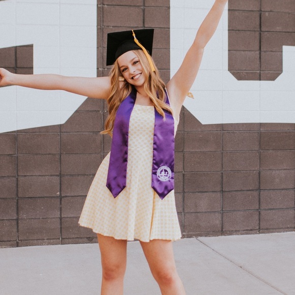 Francesca’s white dress with yellow flowers and bow sleeves size medium - Picture 5 of 15